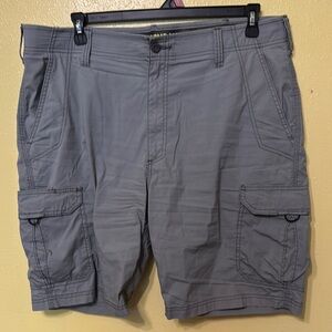 Men's  Extreme Motion performance series Light Gray Cargo Shorts